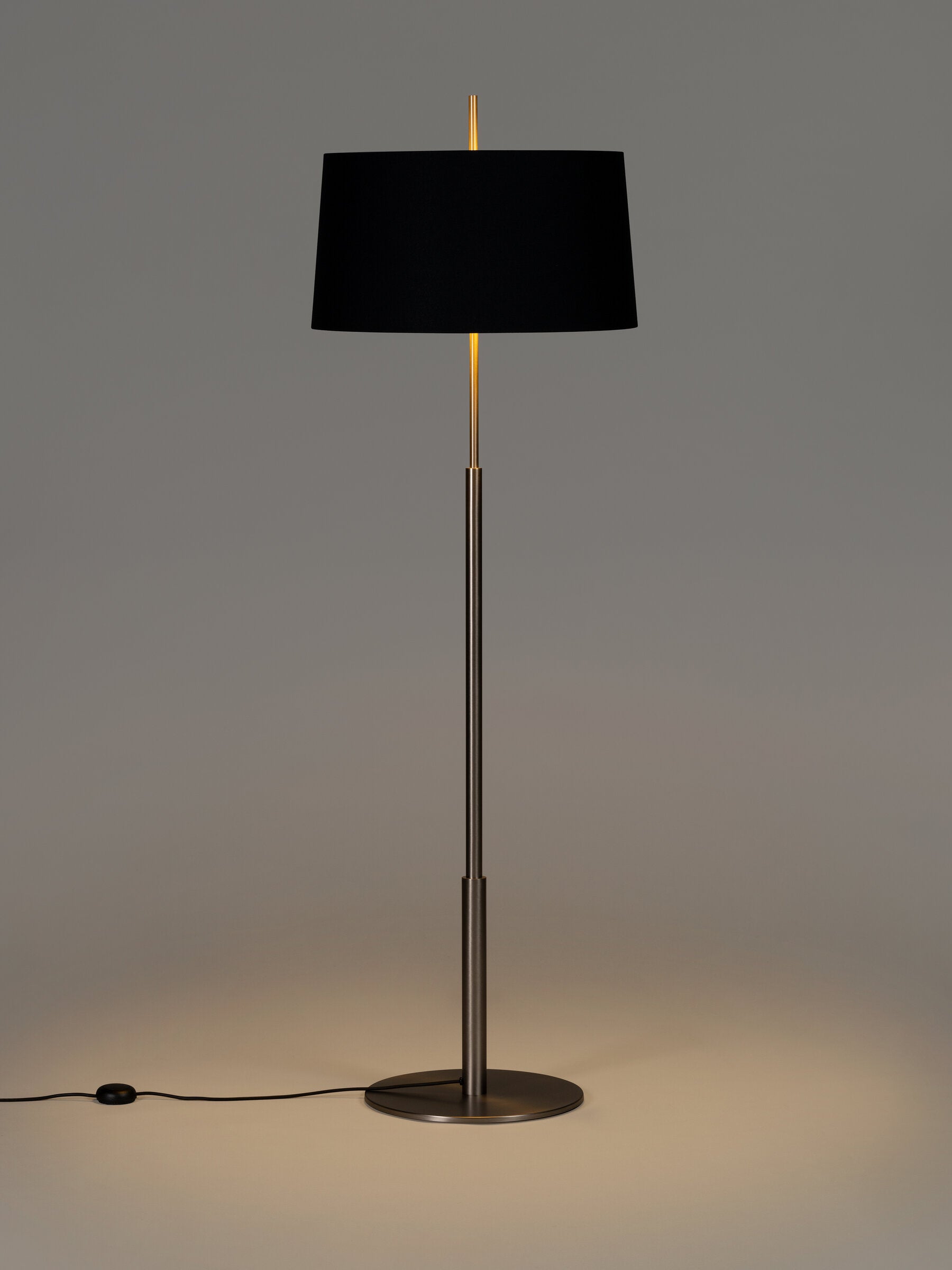SANTA & COLE - Diana Floor Lamp - Tempo