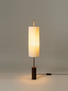 Dórica Floor Lamp