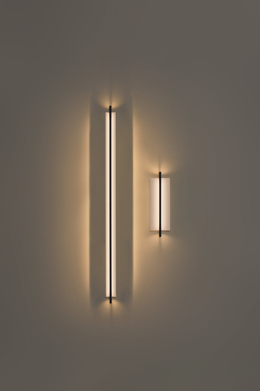 SANTA & COLE - Lámina 165 Wall Lamp - Tempo