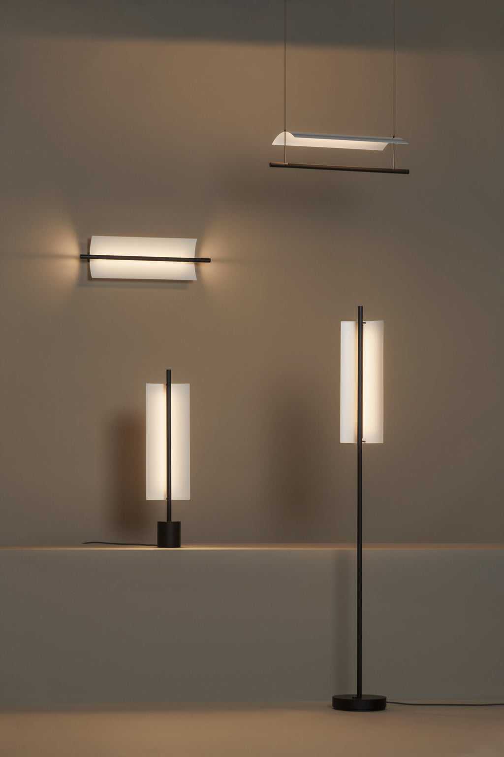 SANTA & COLE - Lámina 45 Table Lamp - Tempo