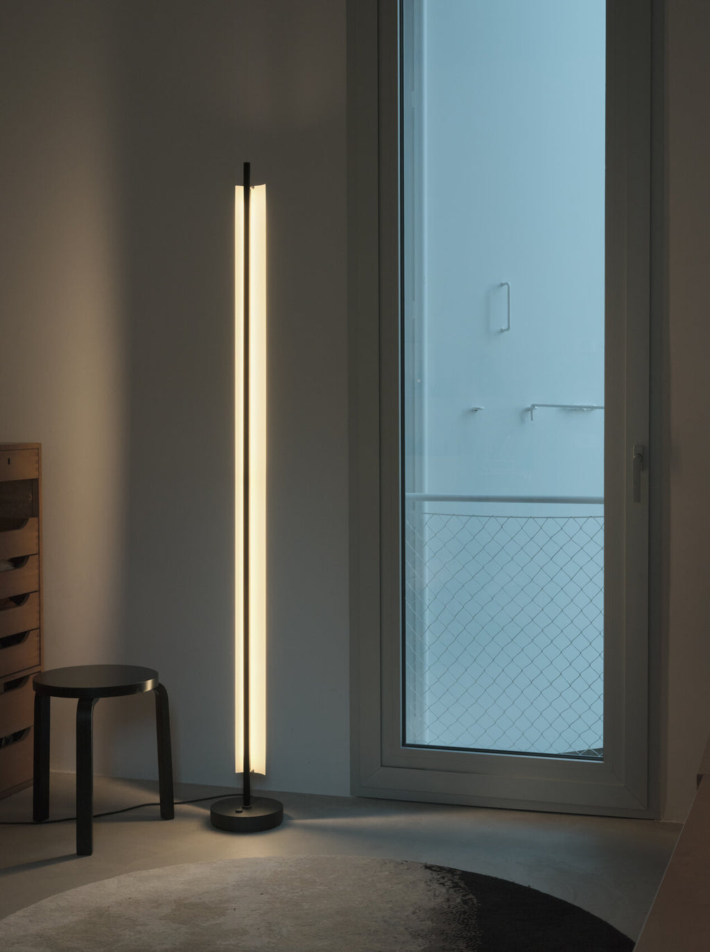SANTA & COLE - Lámina 165 Floor Lamp - Tempo