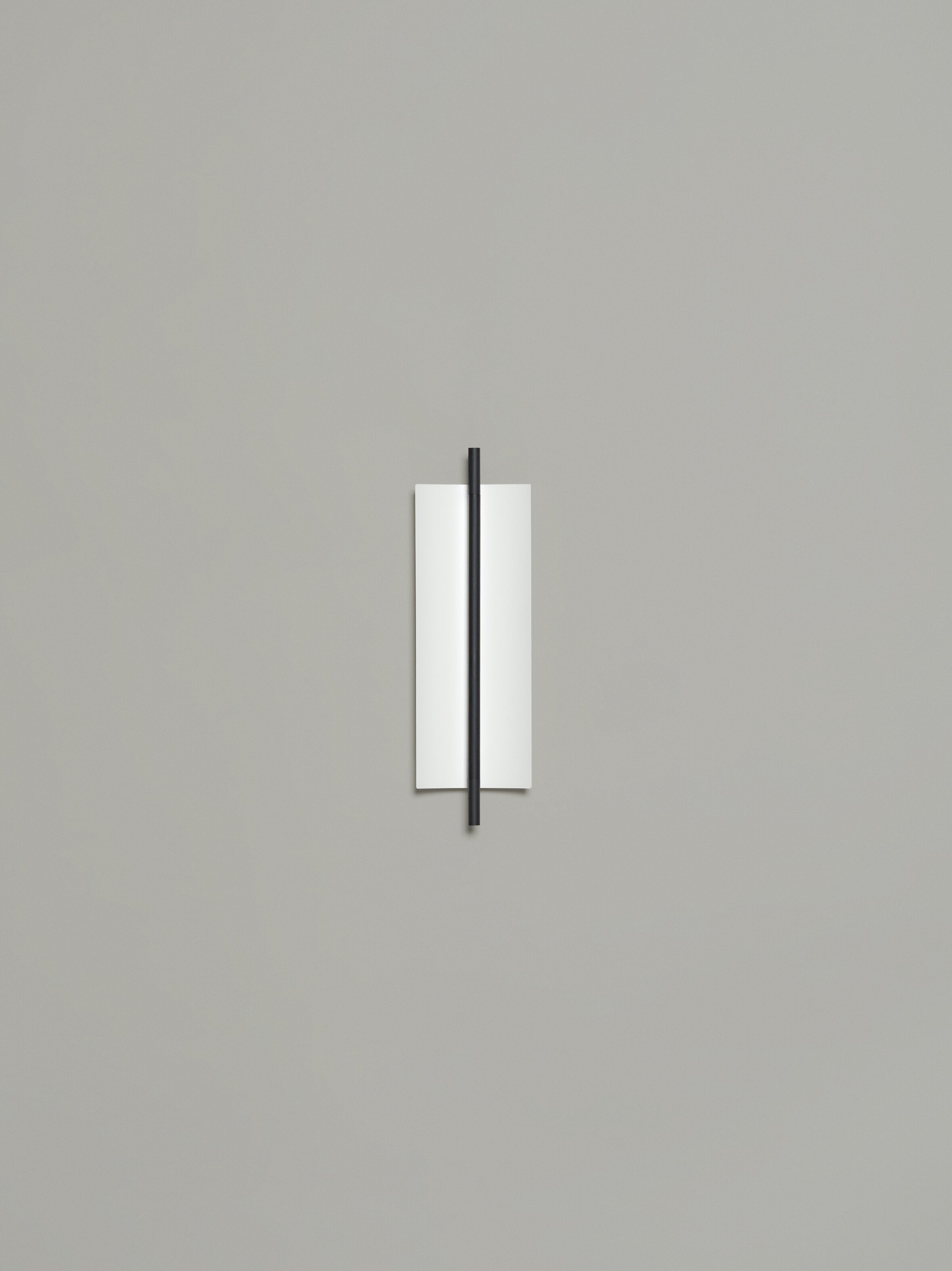 Lámina 45 Wall Lamp