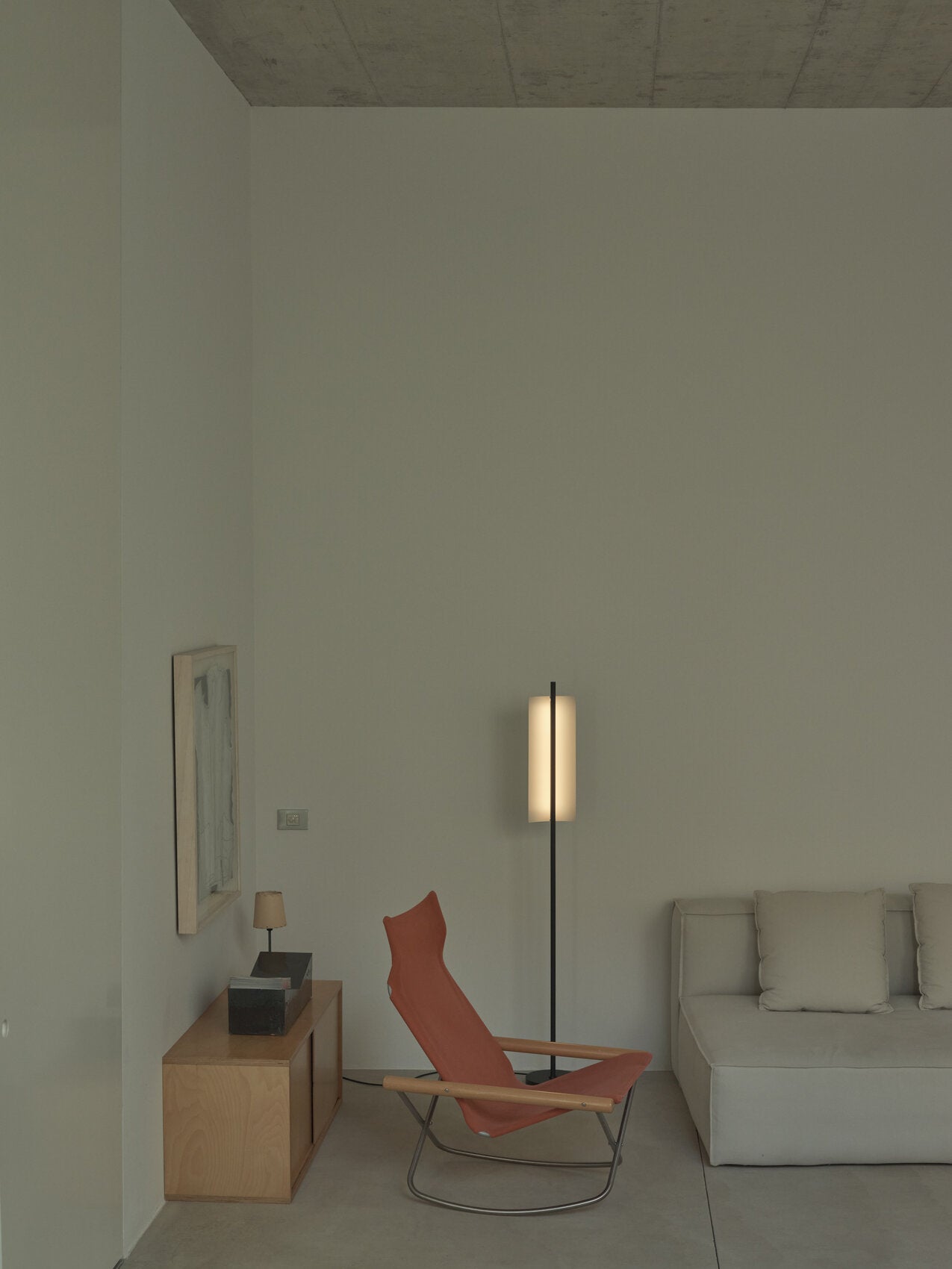 Lámina 45 Floor Lamp