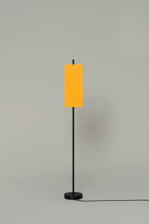 Lámina Dorada 45 Floor Lamp