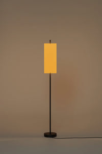 Lámina Dorada 45 Floor Lamp