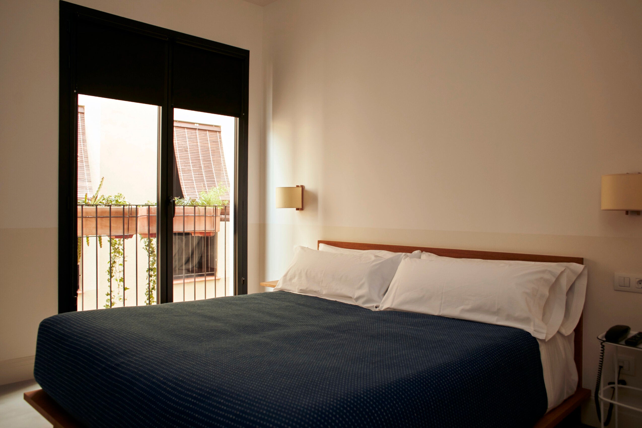 SANTA & COLE - TMM Wall Lamp - Tempo