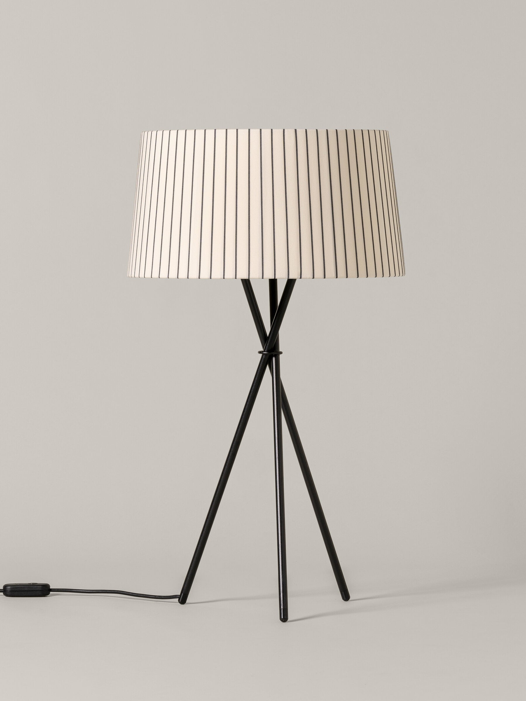 Trípode Table lamp