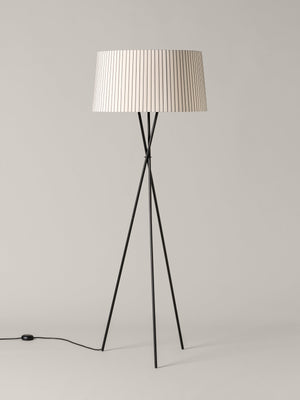 Trípode Floor Lamp