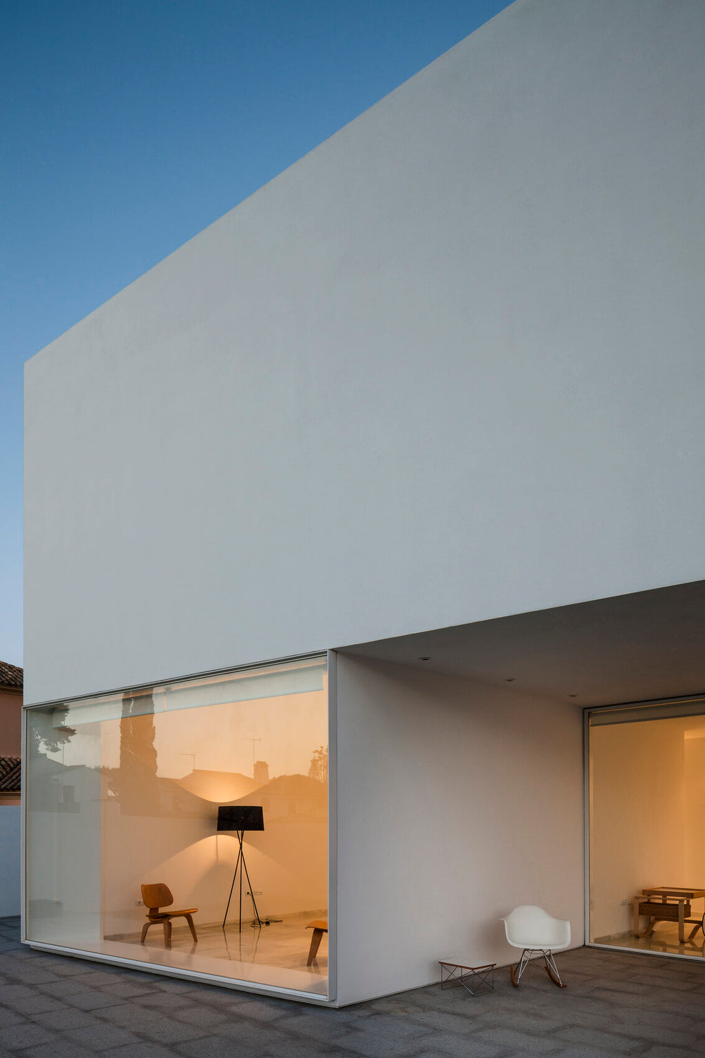 SANTA & COLE - Trípode Floor Lamp - Tempo