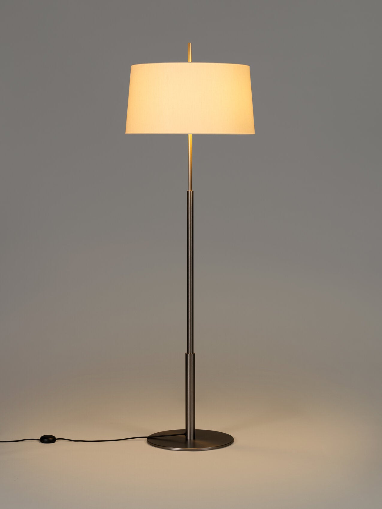 SANTA & COLE - Diana Floor Lamp - Tempo