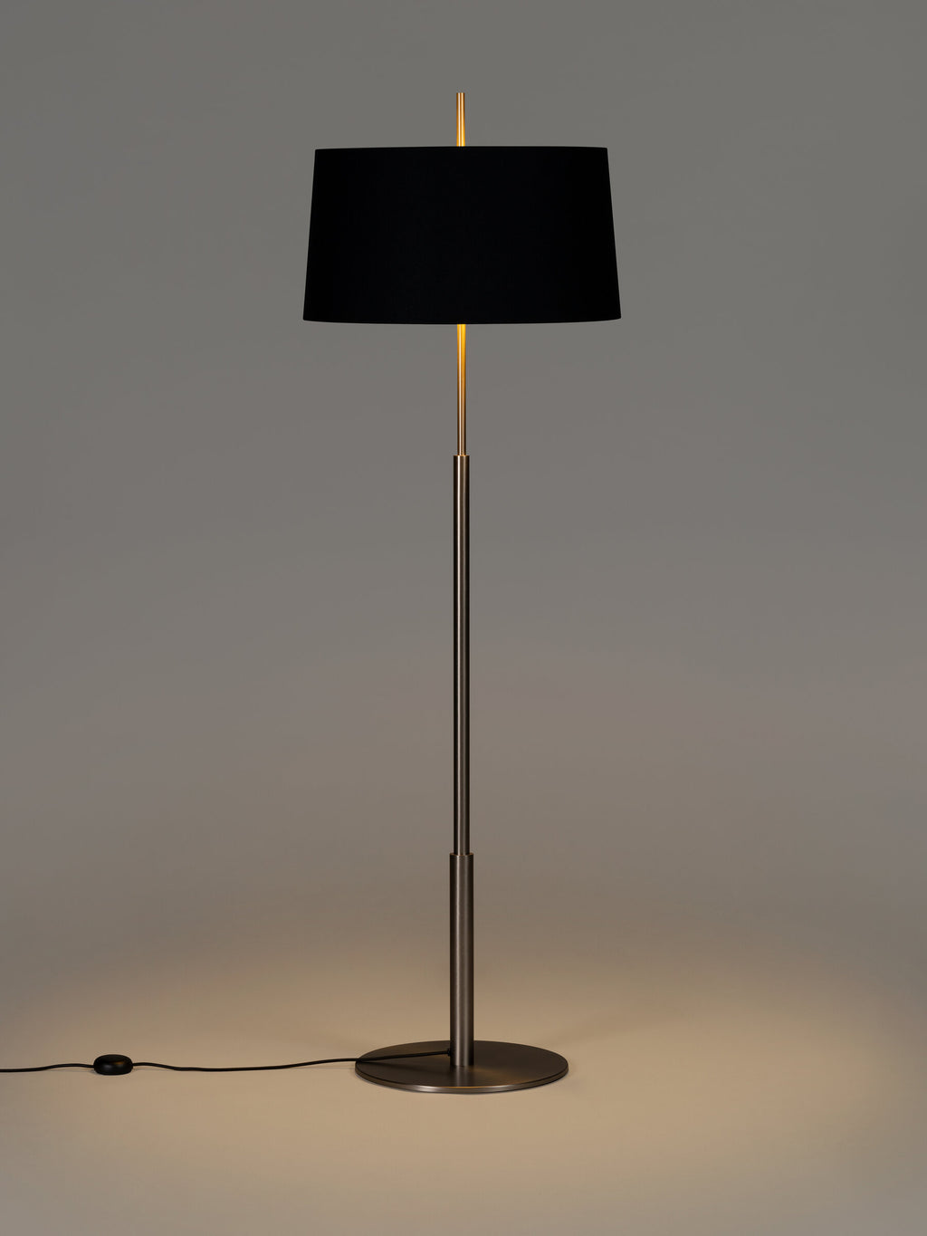 SANTA & COLE - Diana Floor Lamp - Tempo