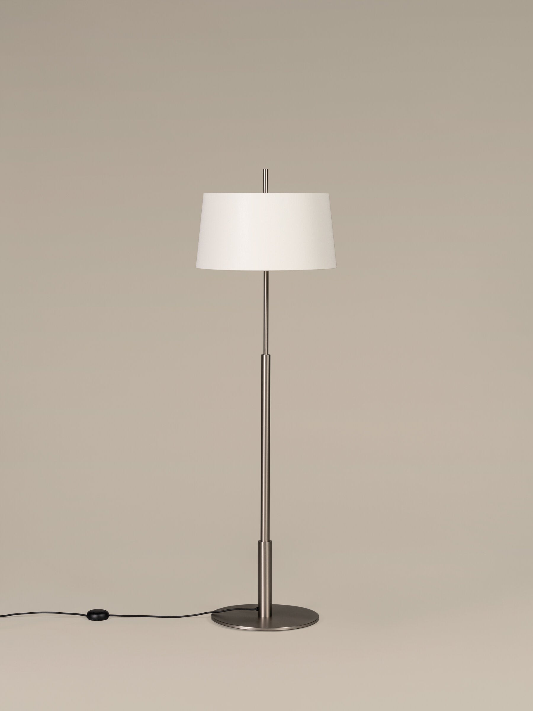 SANTA & COLE - Diana Floor Lamp - Tempo