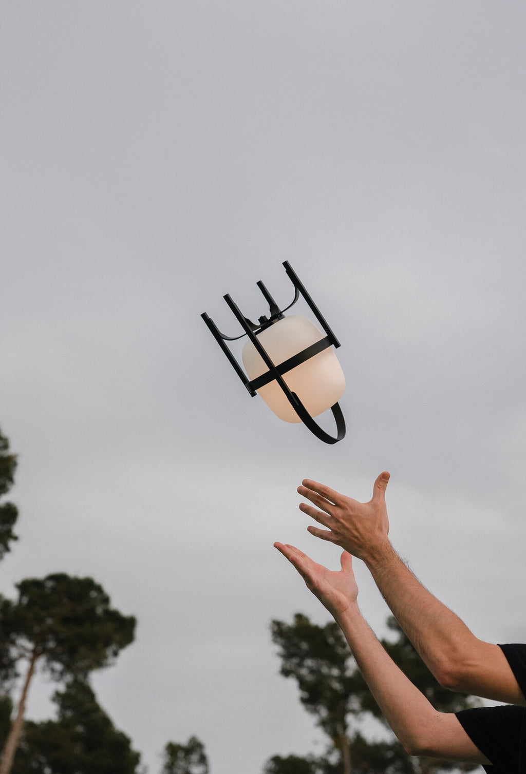 SANTA & COLE - Cestita Alubat Portable Lamp & Outdoor - Tempo