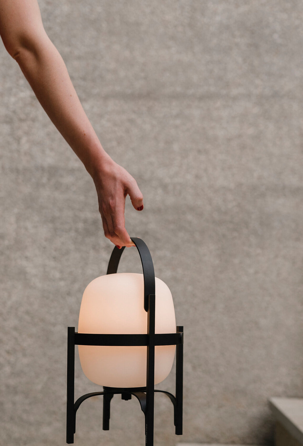 SANTA & COLE - Cestita Alubat Portable Lamp & Outdoor - Tempo