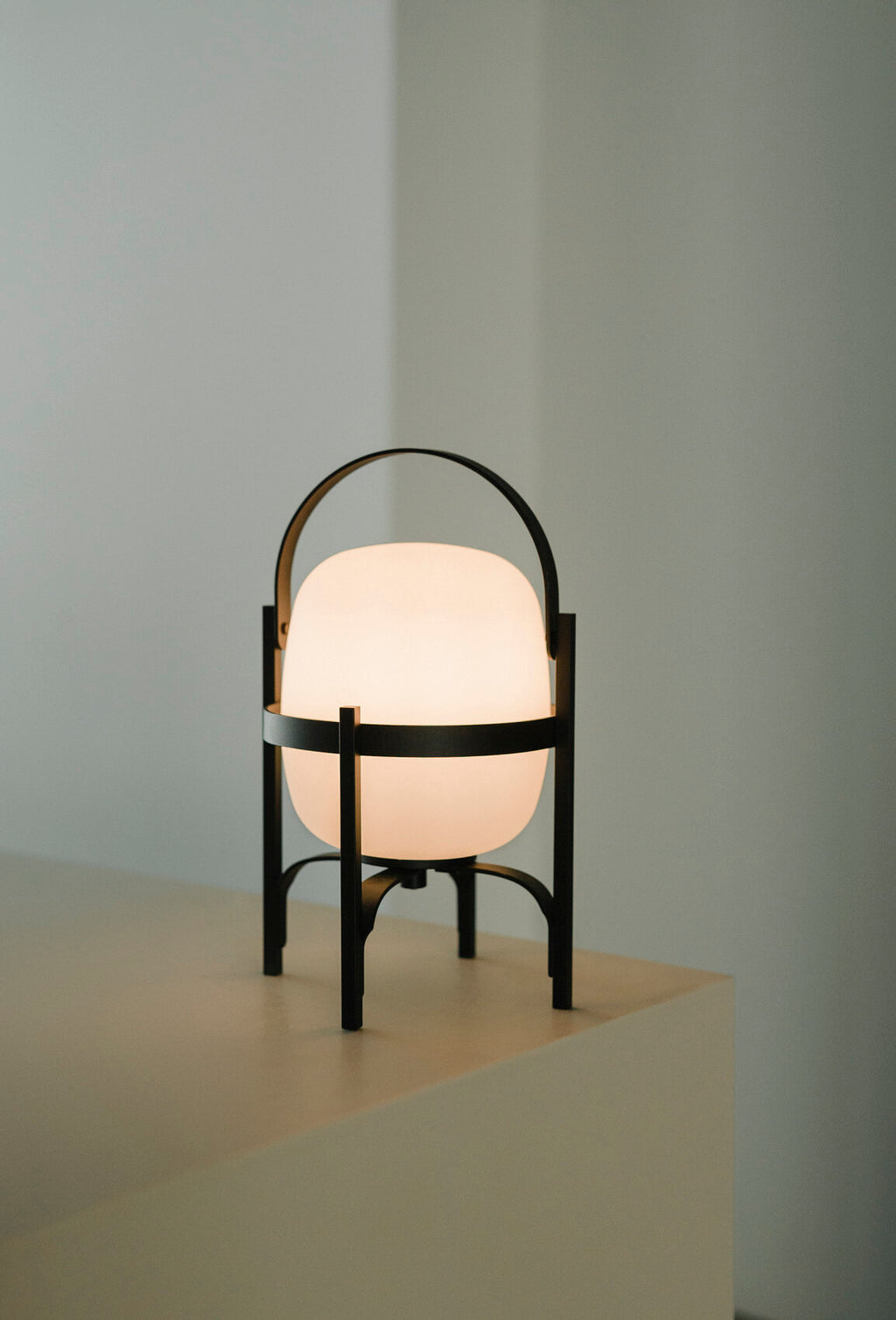 SANTA & COLE - Cestita Alubat Portable Lamp & Outdoor - Tempo