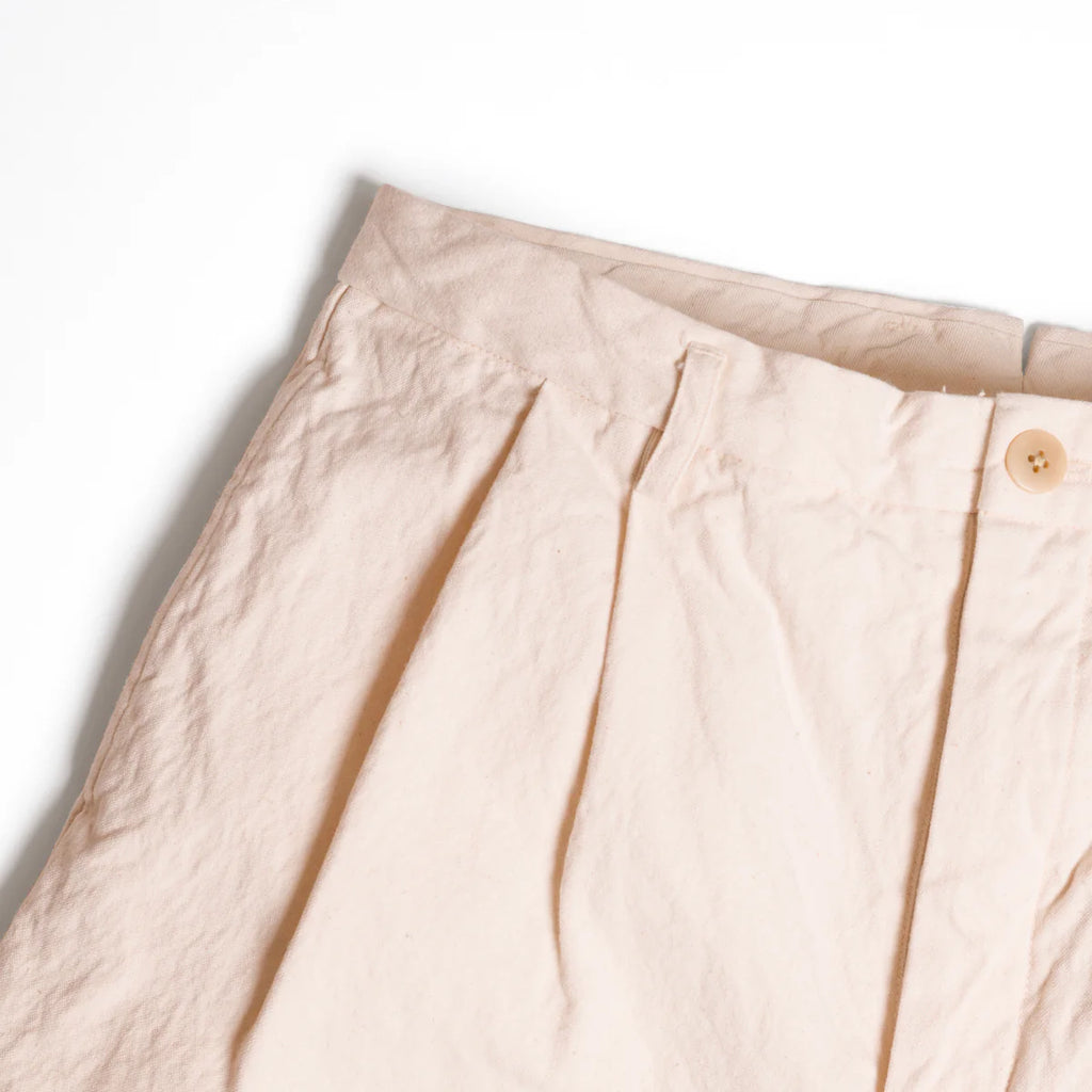 SEUVAS - Natural 10oz Kurashiki Hampu Two-Tuck Relaxed Tapered Trousers - Tempo