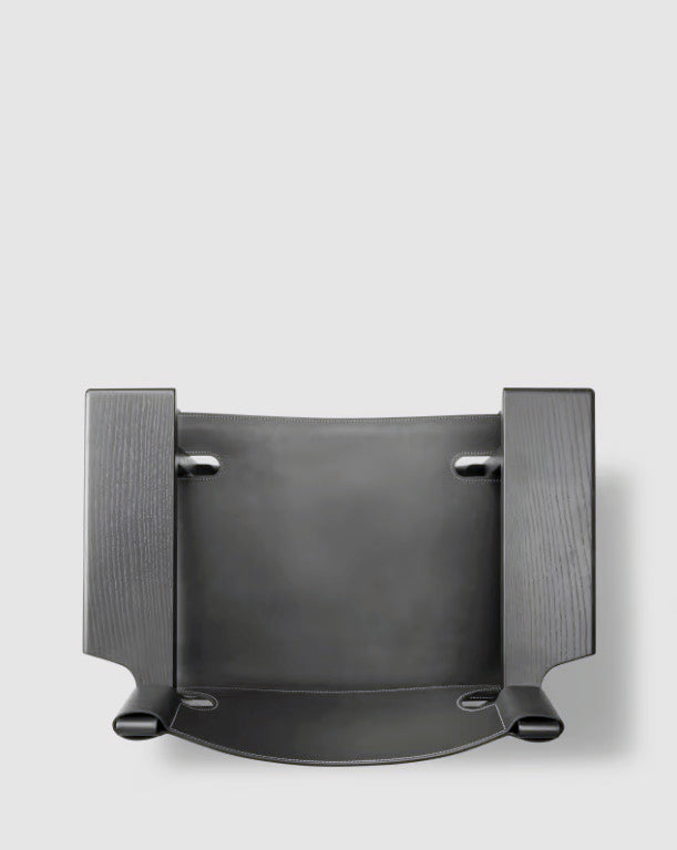 The Spanish Chair | Black Leather, Black Lacquered Oak - Tempo