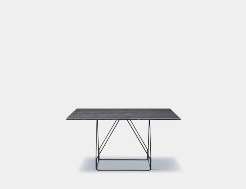 FREDERICIA - JG Table, 140x140 cm - Tempo