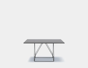 JG Table, 140x140 cm