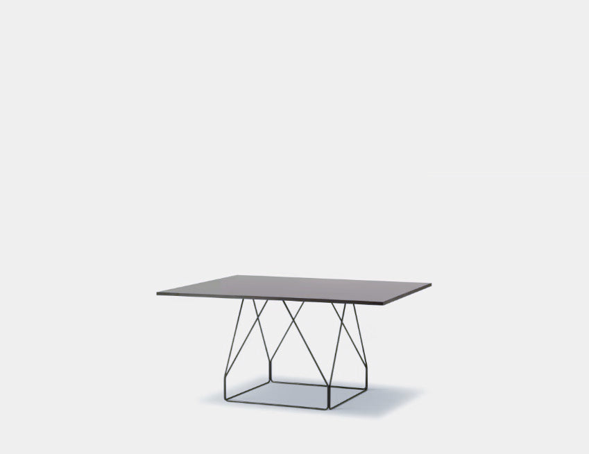 Table JG, 140x140 cm