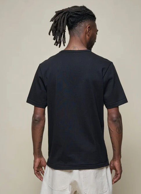 CLASSIC FIT ORGANIC COTTON POCKET T-SHIRT 2M15P in Black