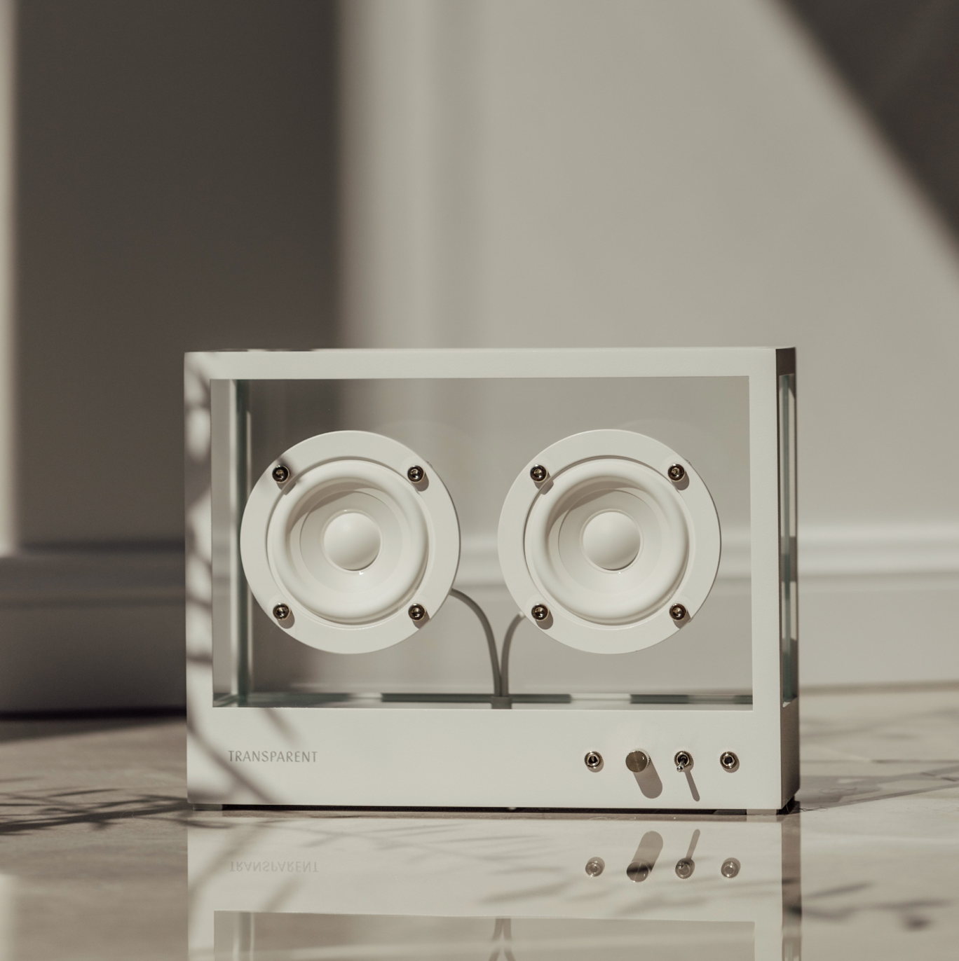 TRANSPARENT - Small Transparent Speaker (Bluetooth) White - Tempo