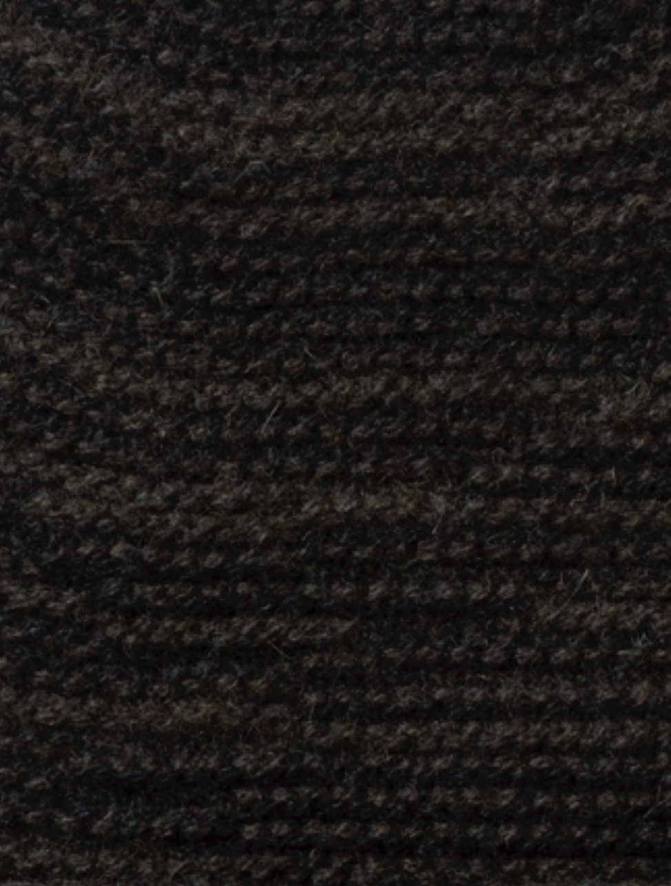 JOHNSTONS OF ELGIN - Pre-Order: Cashmere Textured Broken Stripe Beanie in Iron Black - Tempo