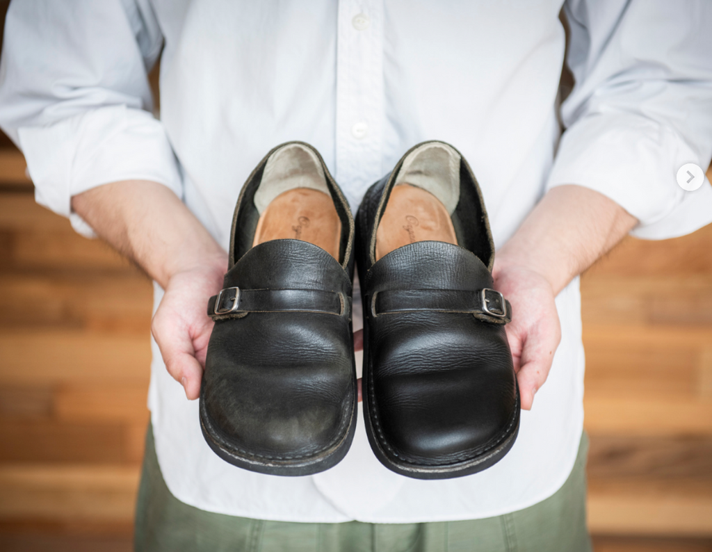 ORGANIC HANDLOOM - Pre-Order: Bengal in Oiled Pull-Up Leather - Black - Tempo