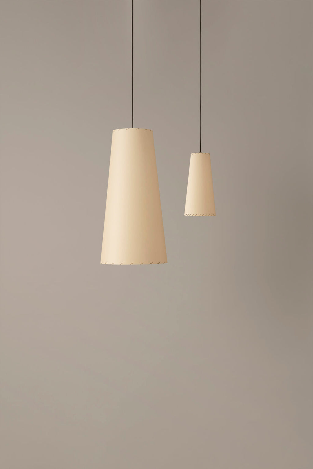 GT4 Sísísí Cónicas Largas Parchment Pendant Lamp - Tempo