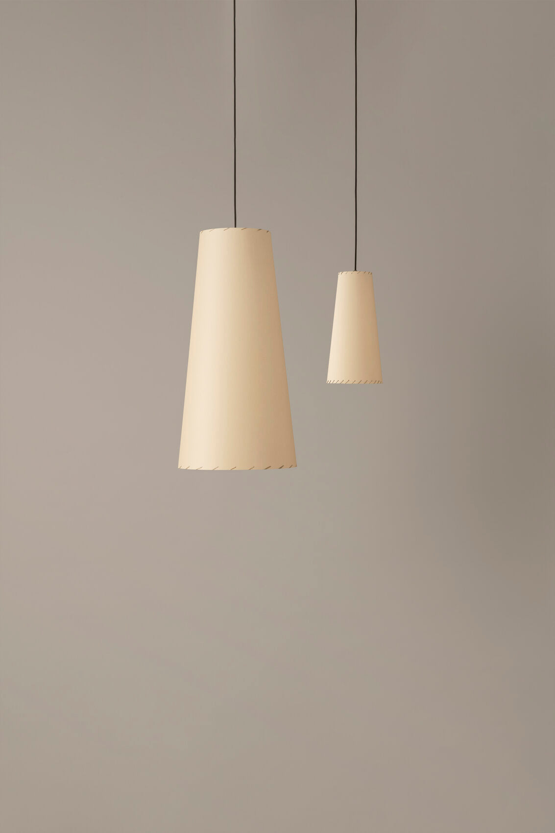 GT4 Sísísí Cónicas Largas Parchment Pendant Lamp - Tempo