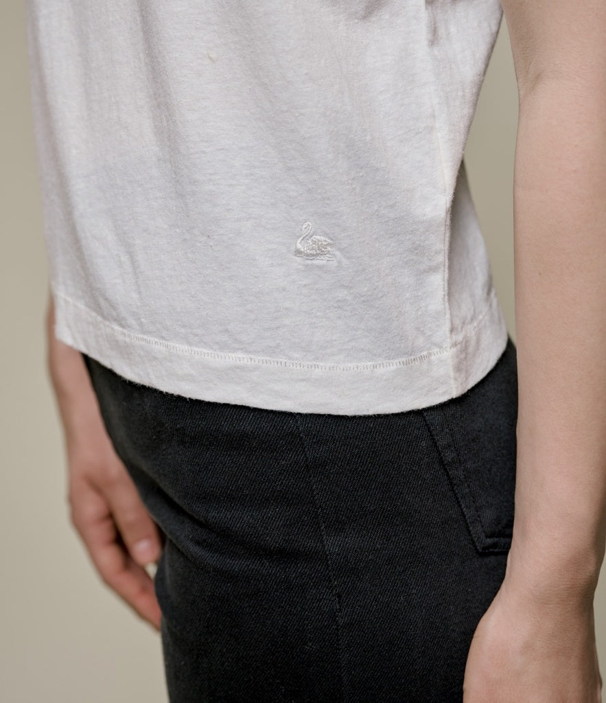 MERZ B. SCHWANEN - All Plant Based Women's T-shirt Cotton-Hemp 4.6oz Cropped Relaxed Fit in White - Tempo