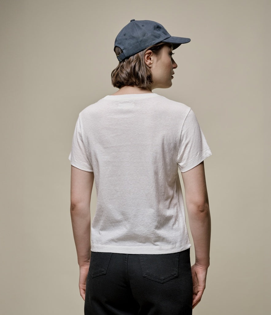 MERZ B. SCHWANEN - All Plant Based Women's T-shirt Cotton-Hemp 4.6oz Cropped Relaxed Fit in White - Tempo