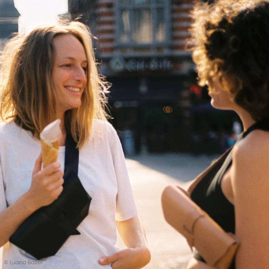 The Belt Bag / Clutch Bag | Vegetable Tanned Leather | Black - Tempo