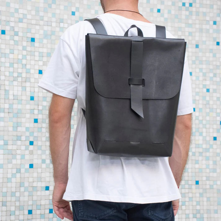 The Backpack | Vegetable Tanned Leather | Black - Tempo