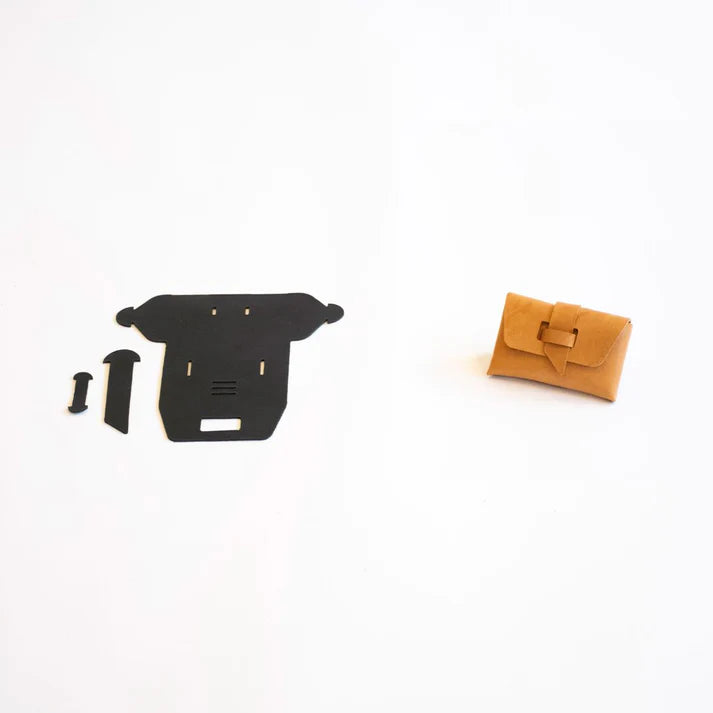 The Card Case / Coin Pouch | Vegetable Tanned Leather | Black - Tempo