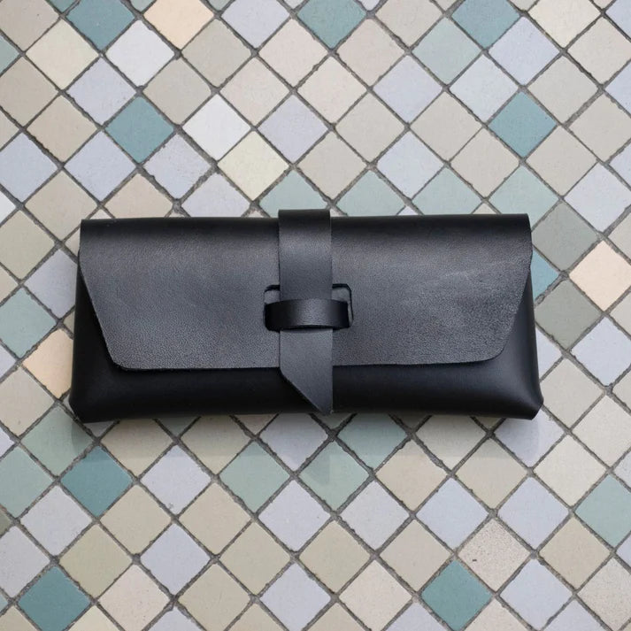 The Eye-Glasses Case / Pen Case | Vegetable Tanned Leather | Black - Tempo