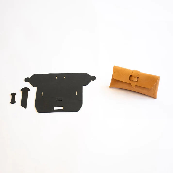 The Eye-Glasses Case / Pen Case | Vegetable Tanned Leather | Black - Tempo