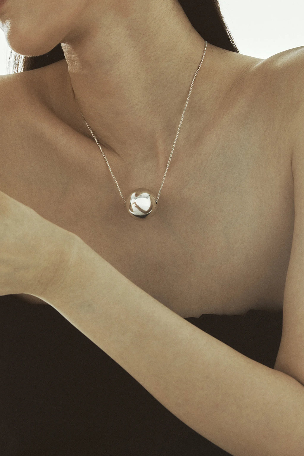 COLDFRAME - Handcrafted 925 Silver New Lux Ball Necklace - Tempo