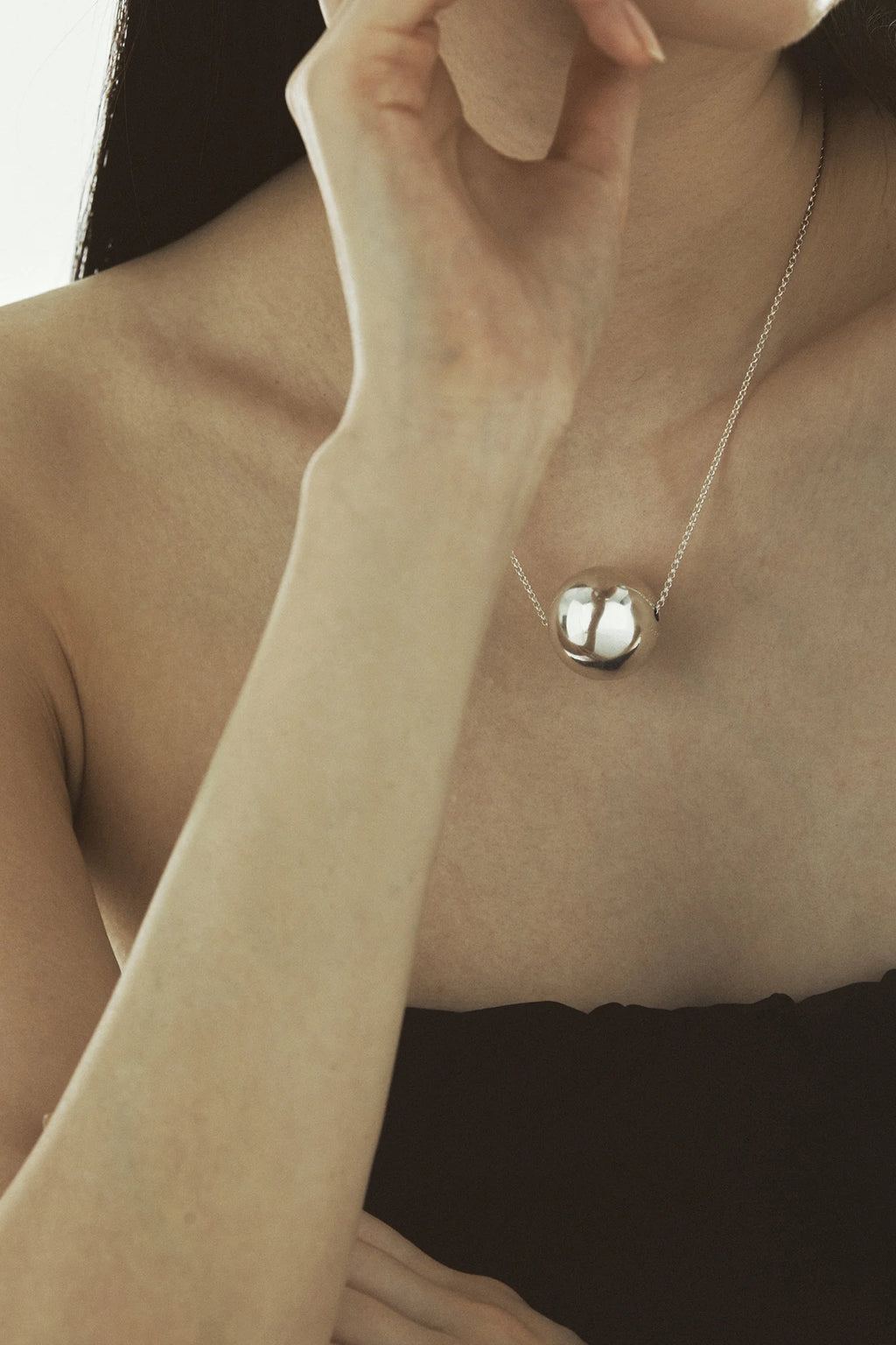 COLDFRAME - Handcrafted 925 Silver New Lux Ball Necklace - Tempo