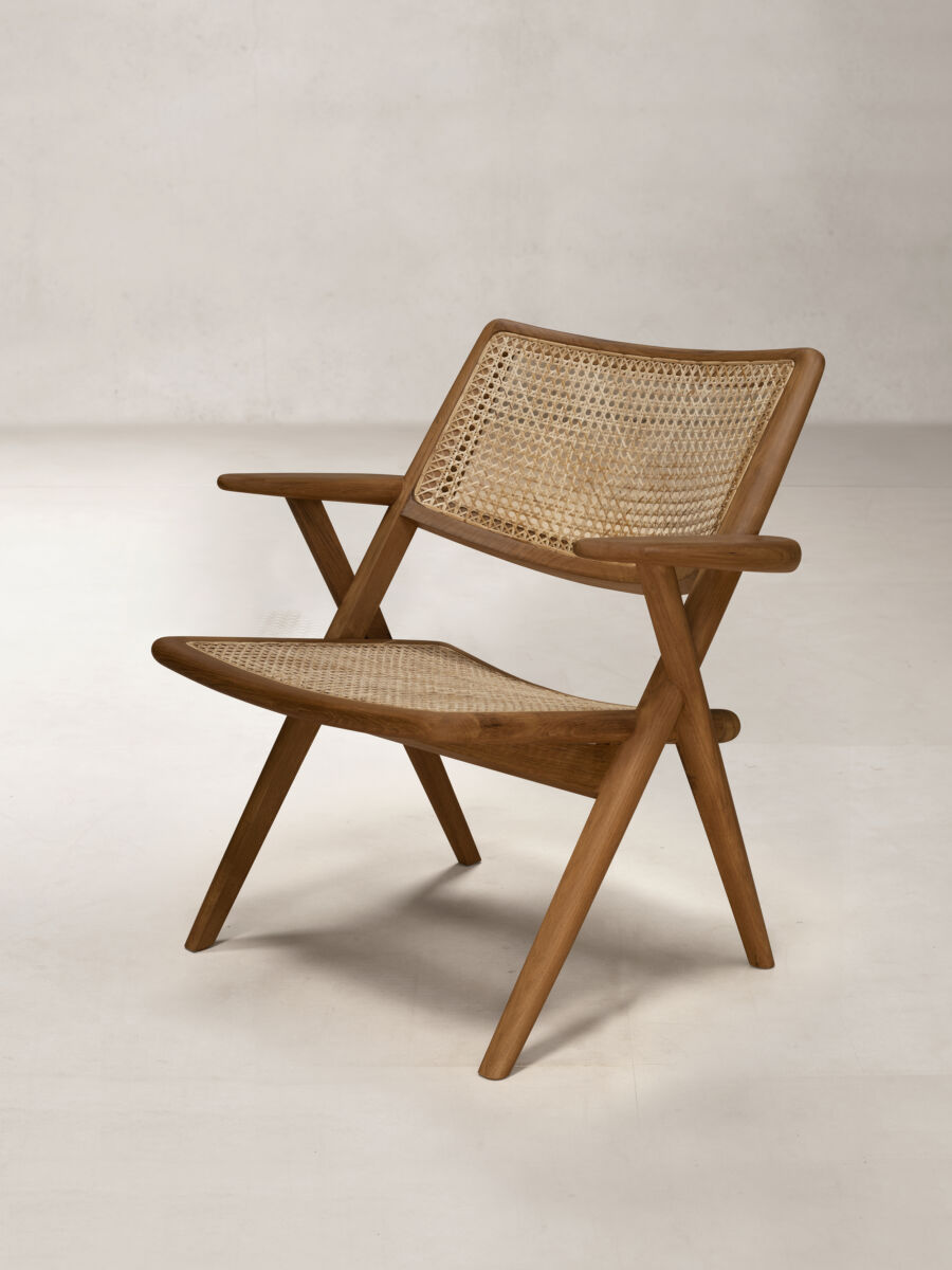 Muṅgāru Easy Armchair