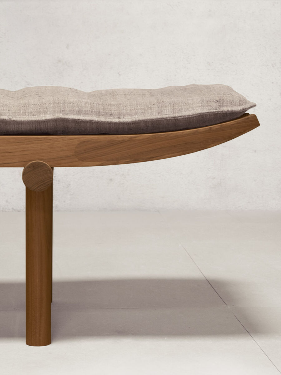 Nandi Bench by Klemens Grund - Tempo