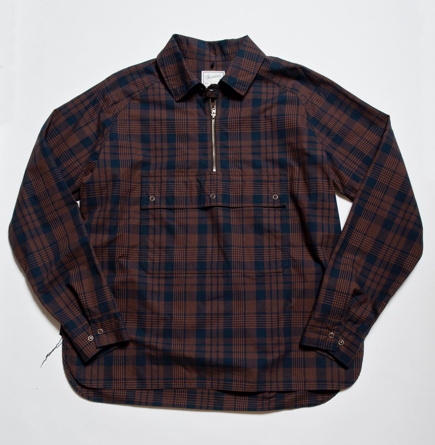 "Jackson" High Density Cotton Anorak Shirt in Navy x Brown - Tempo