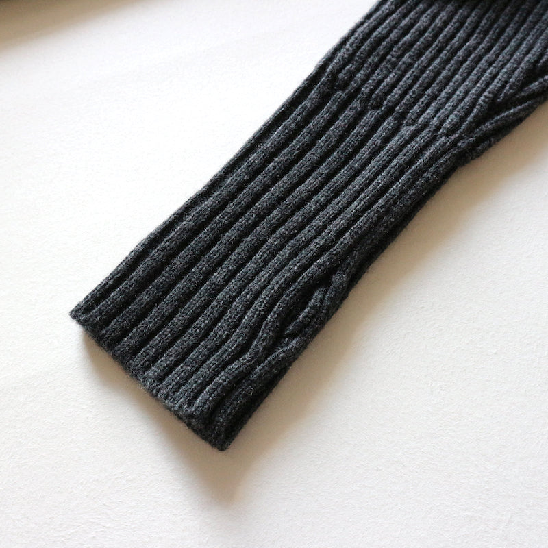 Merino Super Lamb British Turtleneck Sweater in Ruby Brown - Tempo