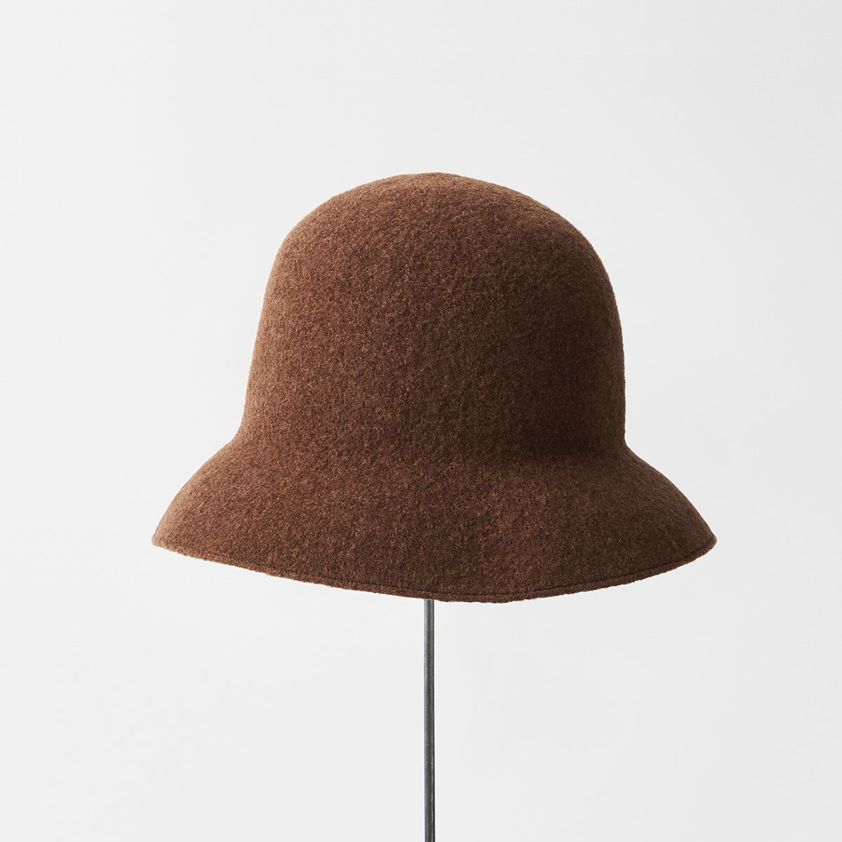Widen Bell Hat Lamb in Black - Tempo