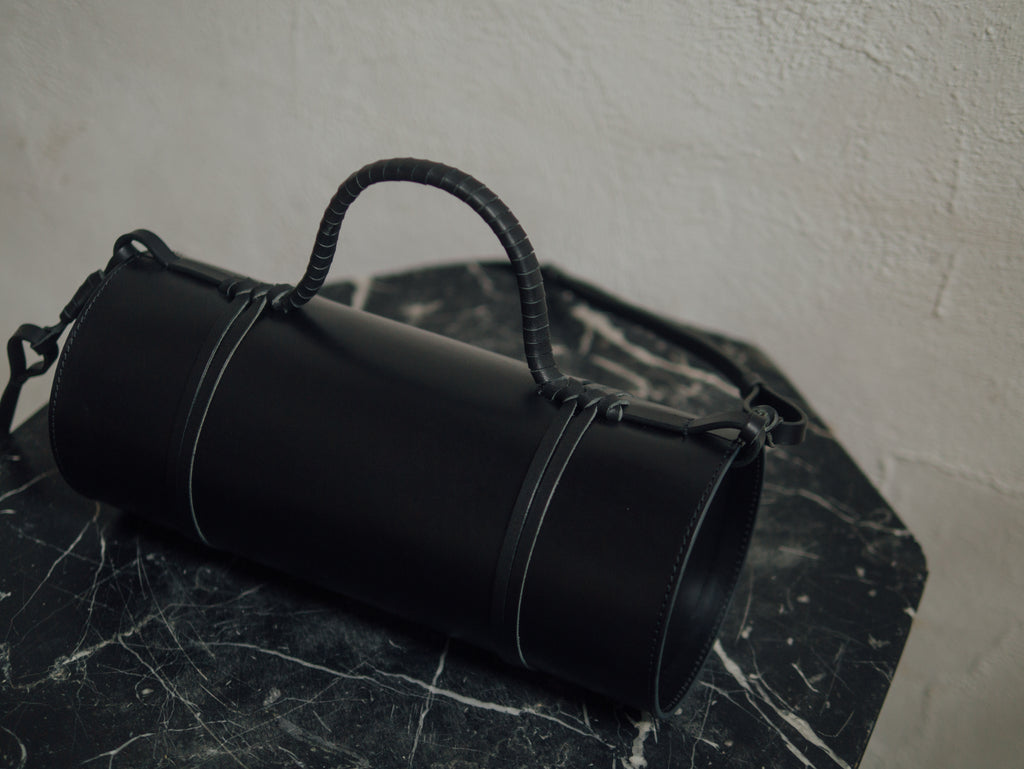 Woven Bamboo Bag in All-Black - Tempo