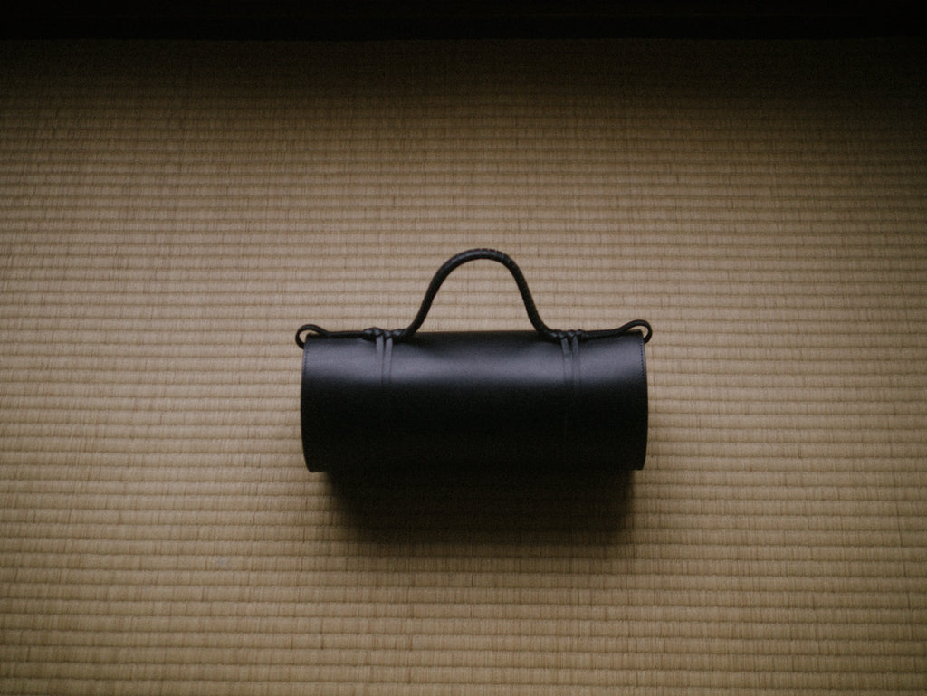 Woven Bamboo Bag in All-Black - Tempo