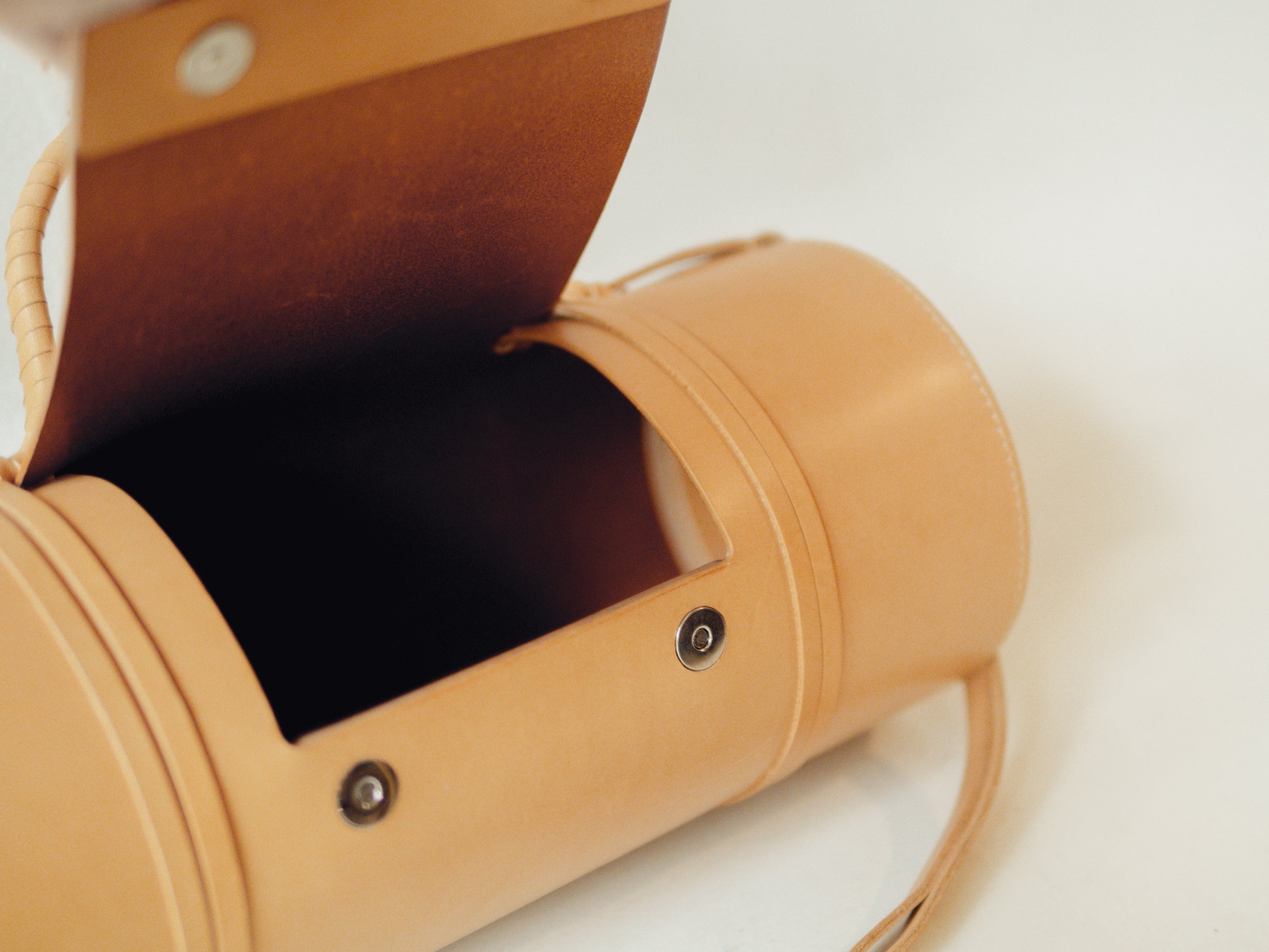 Woven Bamboo Bag in Natural - Tempo