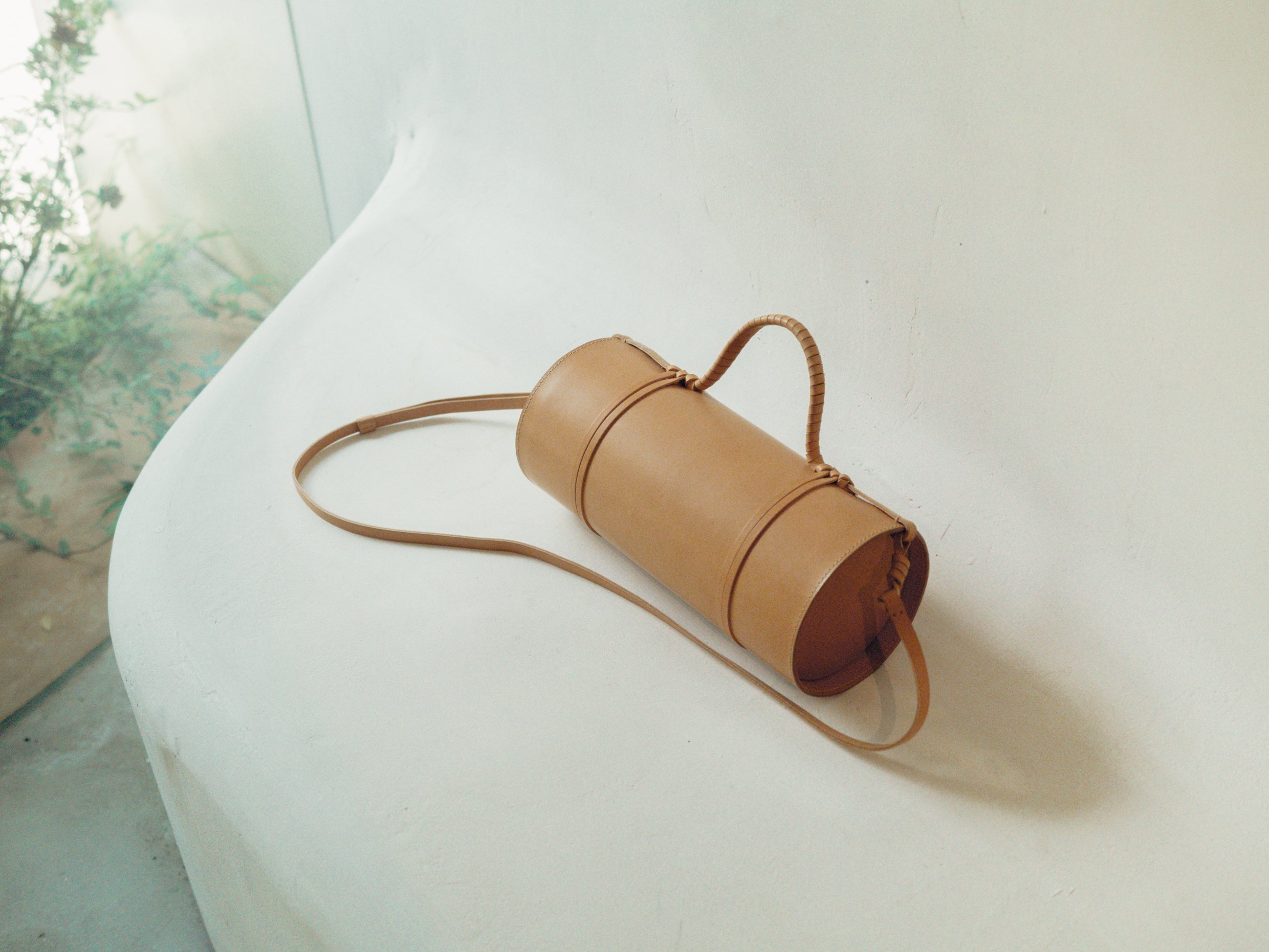 Woven Bamboo Bag in Natural - Tempo