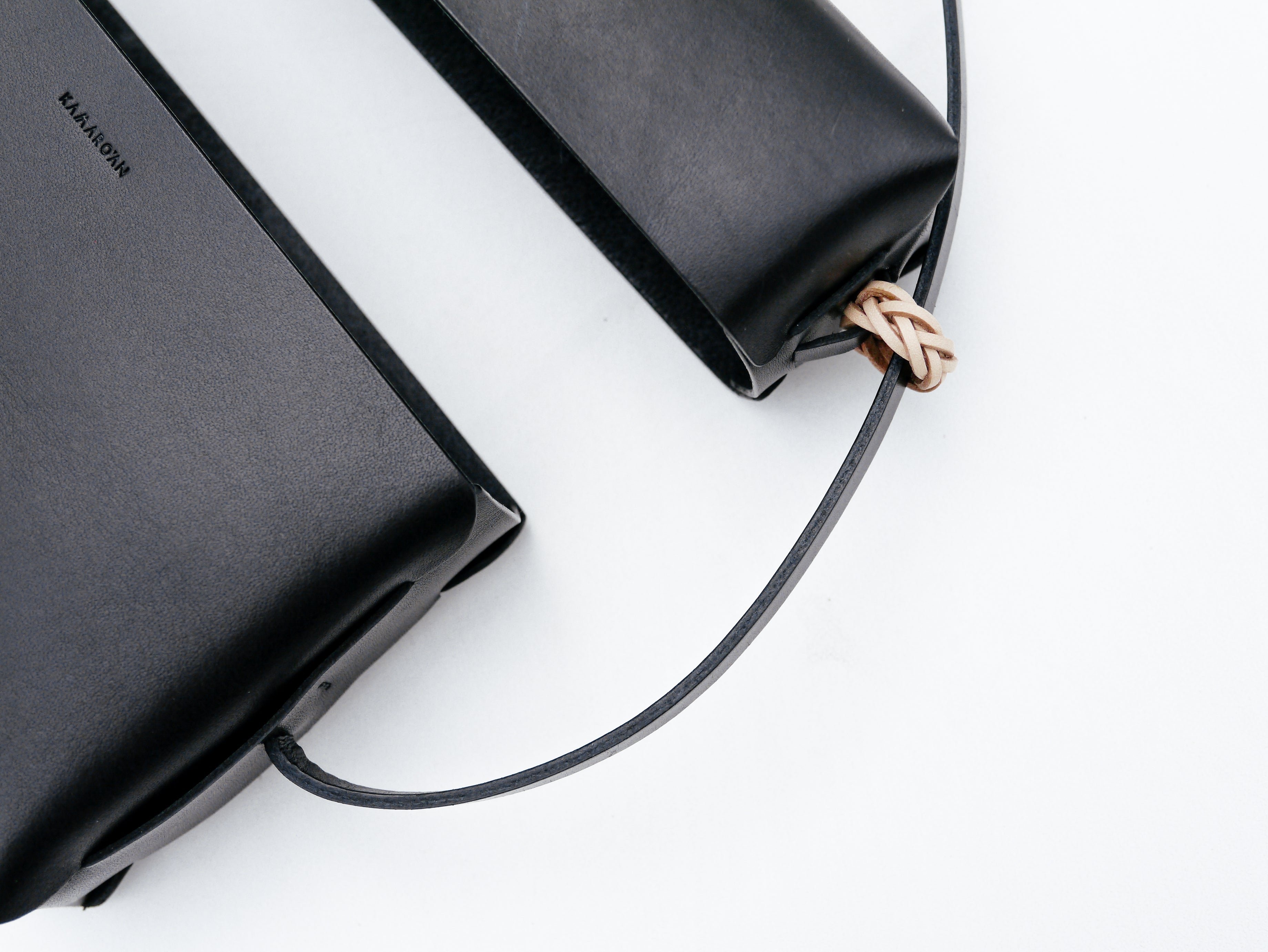 Woven Lid Bag in Black - Tempo