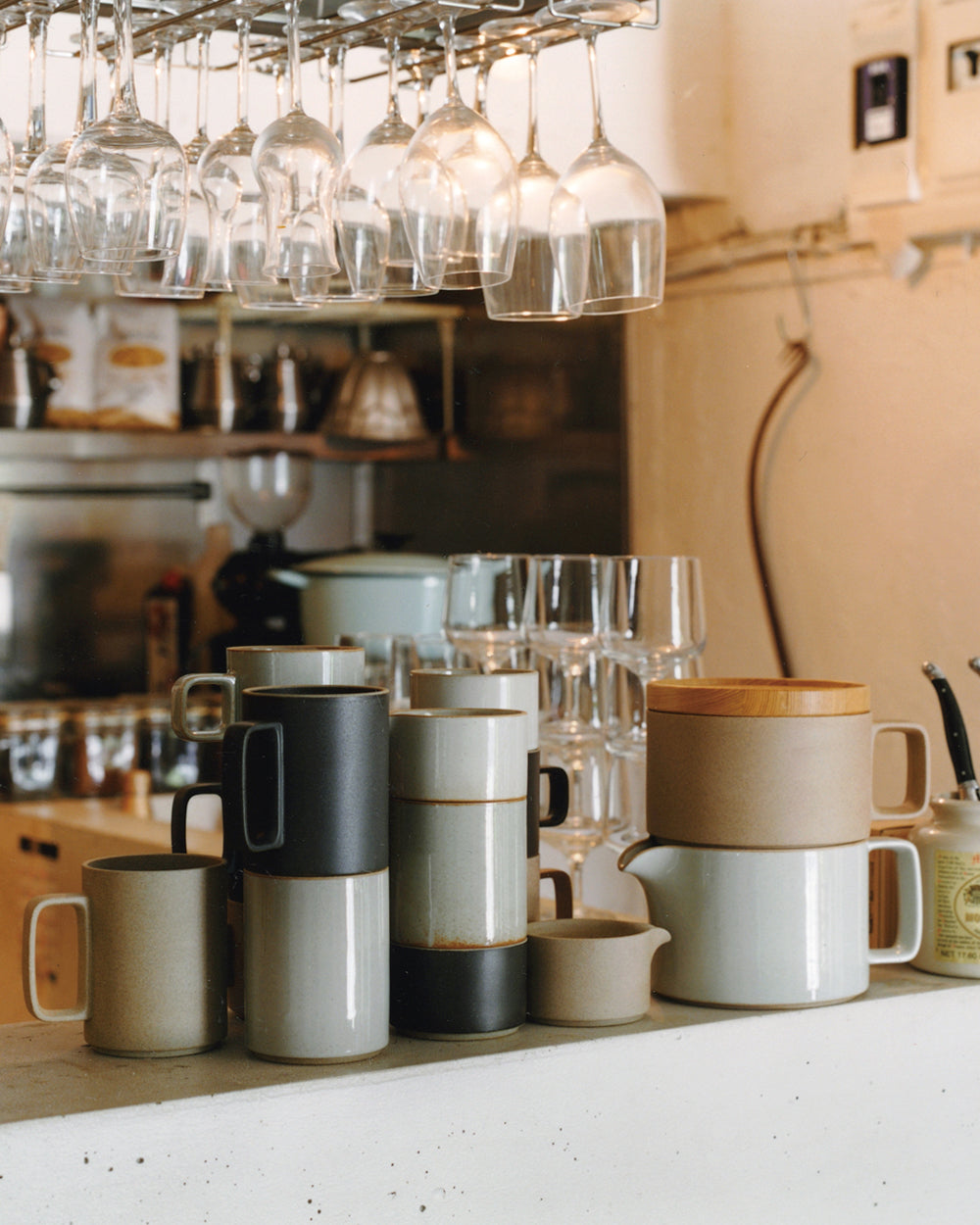 Bottle in Matte Black φ85 x 300mm HPB029 - Tempo